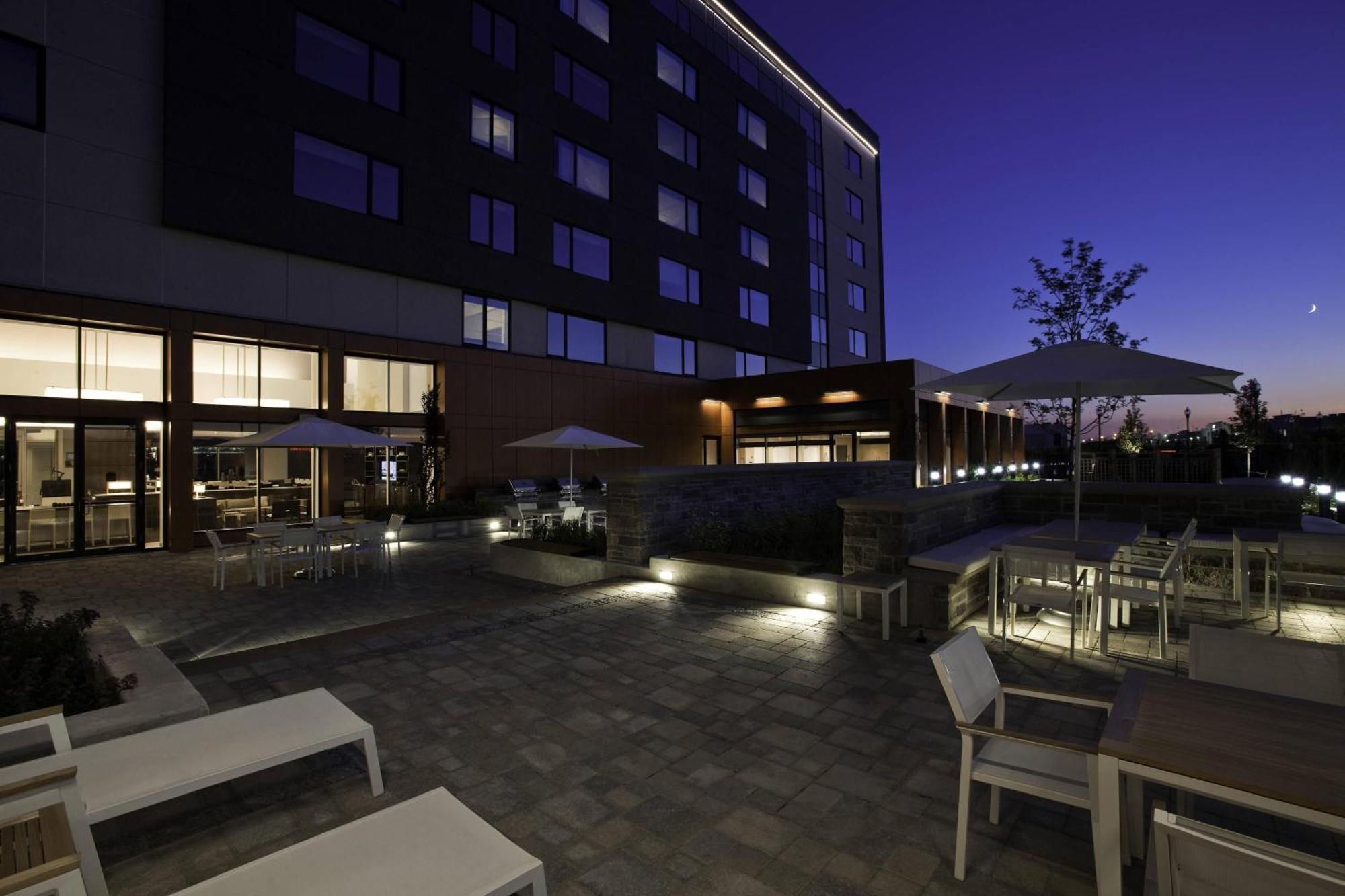 Element Vaughan Southwest Exteriér fotografie